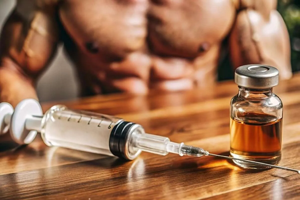 عوارض آمپول استروئید در بدنسازی-مضرات استروئید-فراتن بهترین سایت خرید مکمل بدنسازی